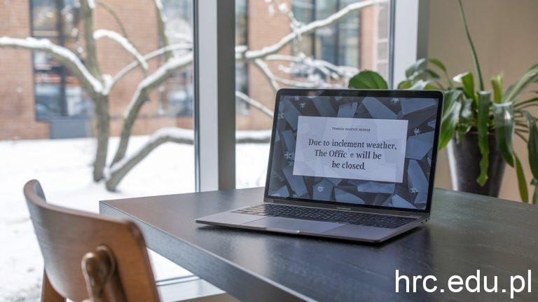 inclement weather email to employees